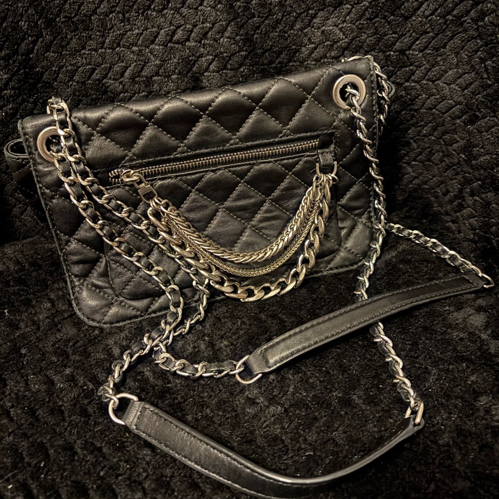 MICHAEL Michael Kors Black Silver Quilted Wristlet